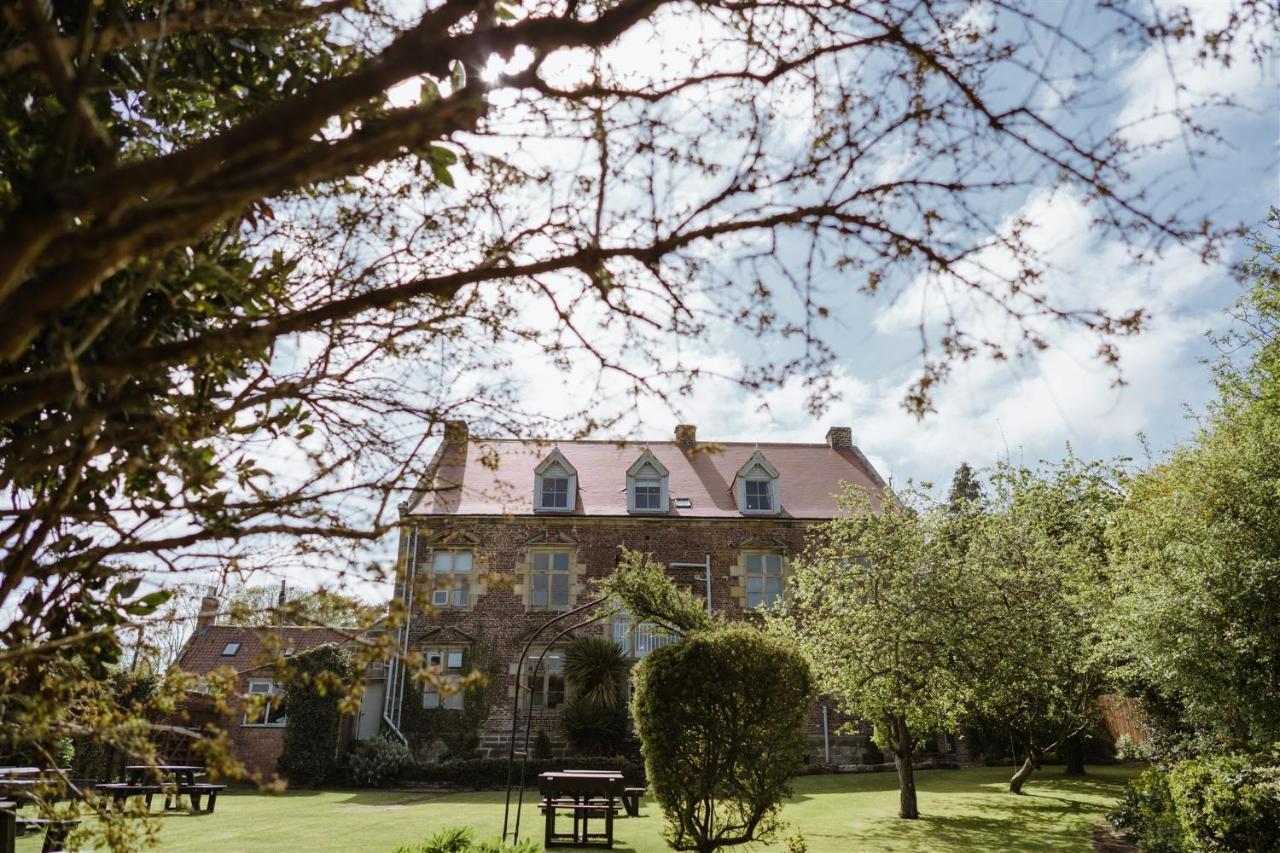 Guest house Ruswarp Hall - (adults Only) 4*